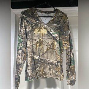 Field and Stream (Realtree) long sleeve shirt
